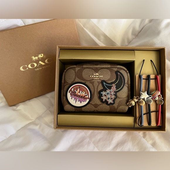 COACH Boxed Mini Boxy Cosmetic Case & Hair Ties Set - Picture 1 of 7